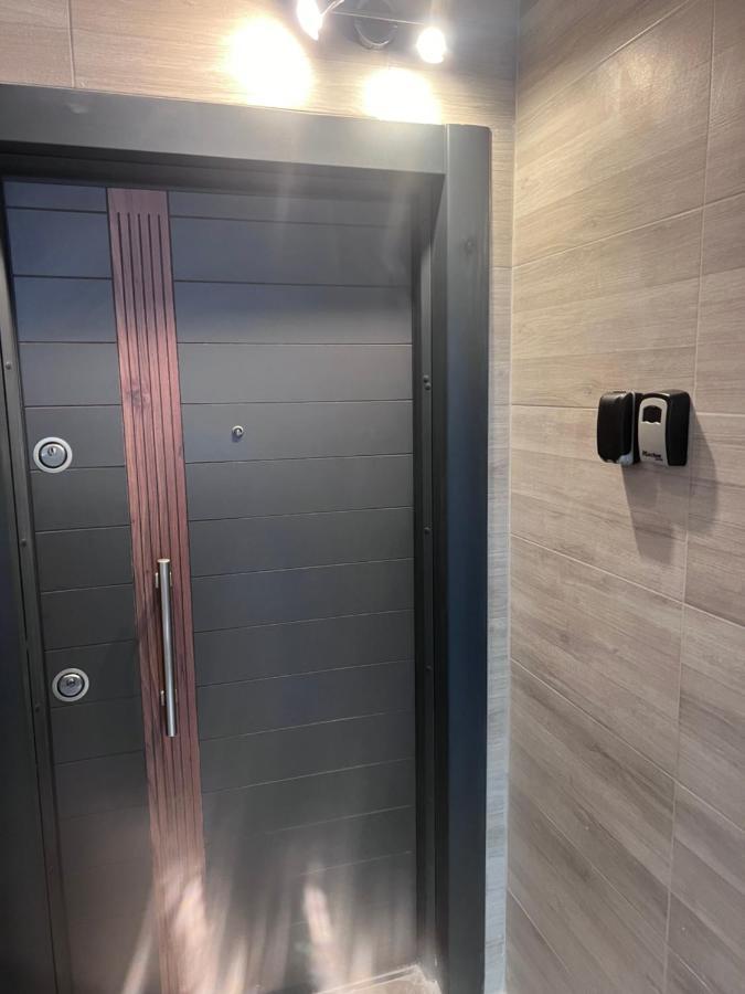 Jacuzzi Suites 2 Thessaloniki Buitenkant foto